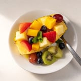 Tropische Ananas Fruchtboot