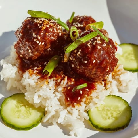 Teriyaki Fleischbällchen Bowl